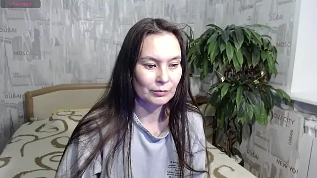 Snapshot of GinaQSoul chatting on 06-25-26, 06:46 GinaQSoul online show from 06-25-26, 06:46