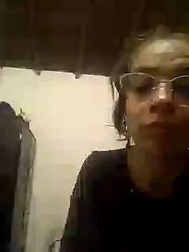 Snapshot of mari657 chatting on 02-27-25, 12:46 mari657 online show from 02-27-25, 12:46