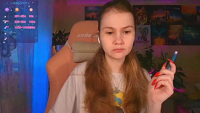 Snapshot of GoodWitch_ chatting on 11-19-25, 08:03 GoodWitch online show from 11-19-25, 08:03