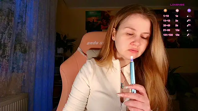 Snapshot of GoodWitch_ chatting on 02-08-26, 06:33 GoodWitch online show from 02-08-26, 06:33