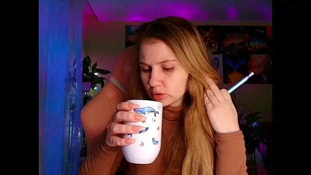 Snapshot of GoodWitch_ chatting on 01-08-26, 07:25 GoodWitch online show from 01-08-26, 07:25