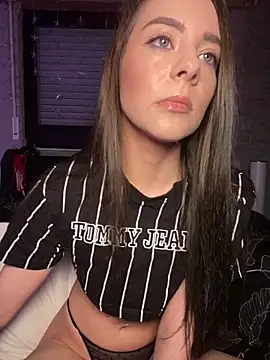 Carmen Monroe online show from 02-20-25, 09:20