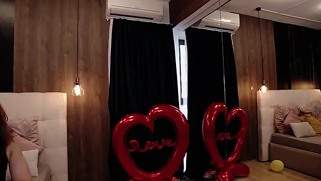 LisaCroft online show from 03-19-25, 10:00