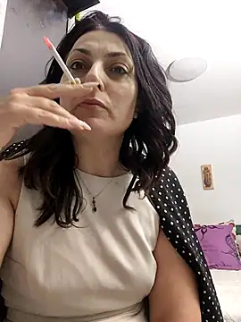 Snapshot of LisaCroft chatting on 01-19-26, 07:12 LisaCroft online show from 01-19-26, 07:12