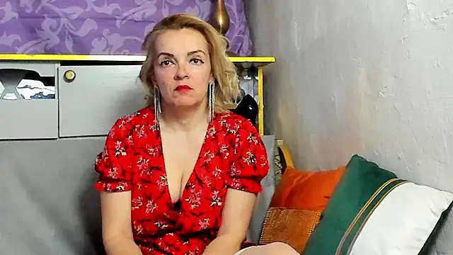 KateConner online show from 04-07-26, 07:48