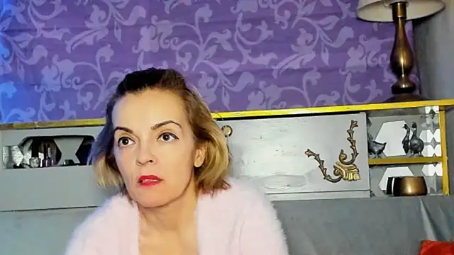 KateConner online show from 01-11-26, 02:13