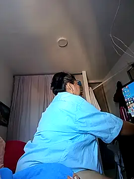 Brenda Berck  online show from 12-02-25, 12:07