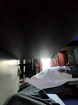 devil43521 online show from 12-23-25, 01:49