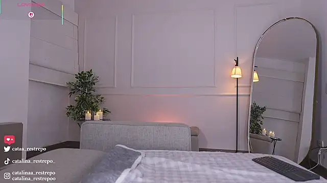 CATALINA RESTREPO online show from 03-28-26, 01:39