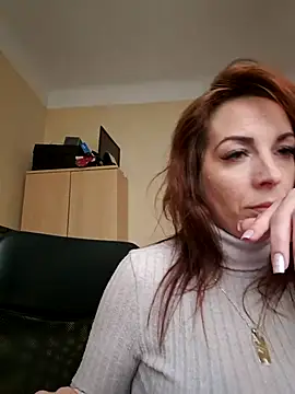 Snapshot of Almmaxxxx chatting on 03-04-25, 04:38 Almmaxxxx online show from 03-04-25, 04:38