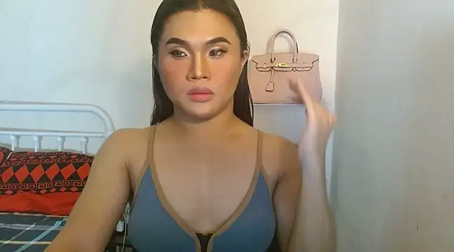 Snapshot of JustineBIGCUM chatting on 01-31-25, 07:29 JustineBIGCUM online show from 01-31-25, 07:29