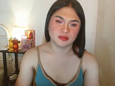 Snapshot of JustineBIGCUM chatting on 10-07-25, 08:37 JustineBIGCUM online show from 10-07-25, 08:37