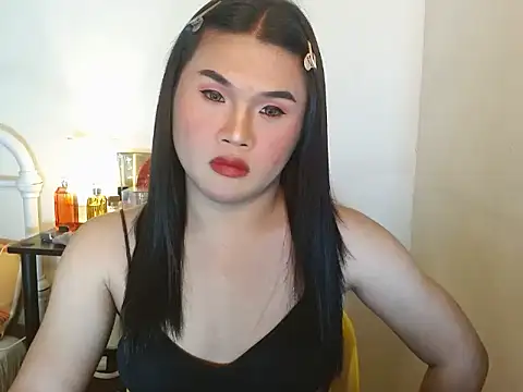 Snapshot of JustineBIGCUM chatting on 10-14-25, 11:36 JustineBIGCUM online show from 10-14-25, 11:36