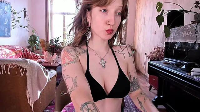 Snapshot of Miranda2_0 chatting on 01-12-25, 06:17 Miranda2 0 online show from 01-12-25, 06:17