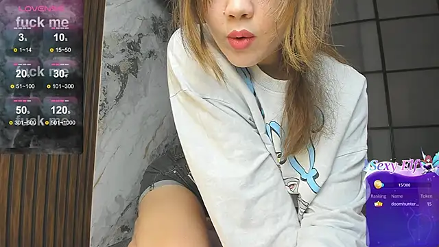 Snapshot of azure_moon2 chatting on 12-04-24, 05:21 azure moon2 online show from 12-04-24, 05:21