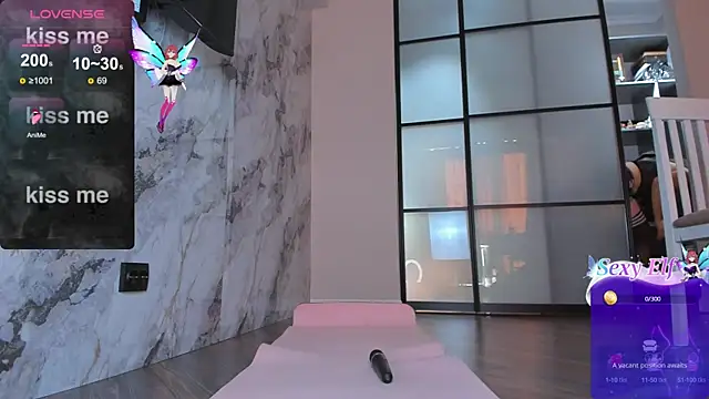 Snapshot of azure_moon2 chatting on 01-16-25, 09:27 azure moon2 online show from 01-16-25, 09:27