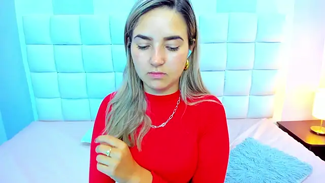 teresasroom  online show from 11-04-25, 04:44