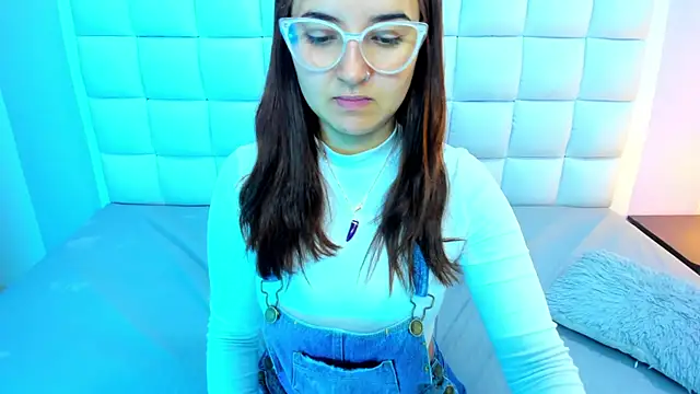 teresasroom  online show from 05-29-26, 02:01