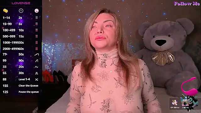 Snapshot of KristiOwen chatting on 02-04-26, 12:49 KristiOwen online show from 02-04-26, 12:49