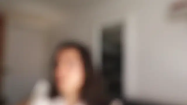 Snapshot of _Vahos_ chatting on 05-25-26, 05:11 Vahos online show from 05-25-26, 05:11
