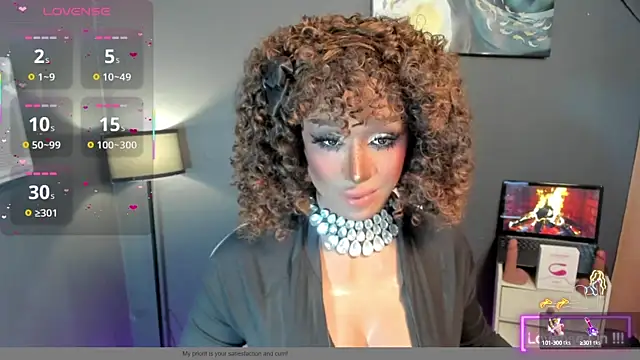 Snapshot of TranSEXUALDIVA chatting on 10-12-25, 10:27 TranSEXUALDIVA online show from 10-12-25, 10:27