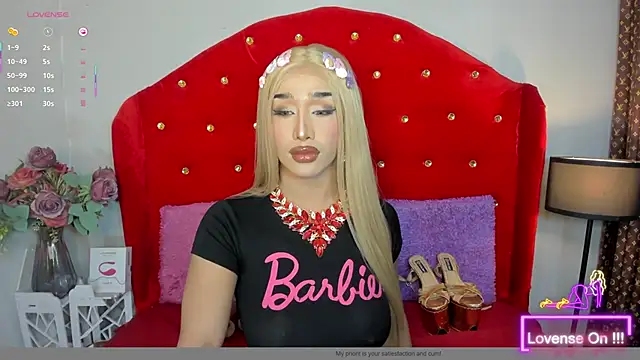 Snapshot of TranSEXUALDIVA chatting on 09-25-25, 07:31 TranSEXUALDIVA online show from 09-25-25, 07:31