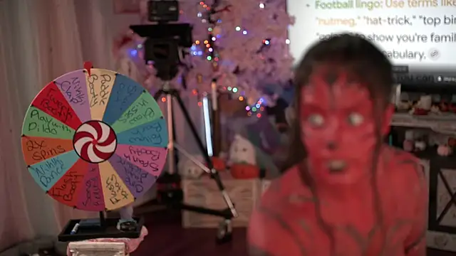 Nikki Torres online show from 11-16-25, 05:45