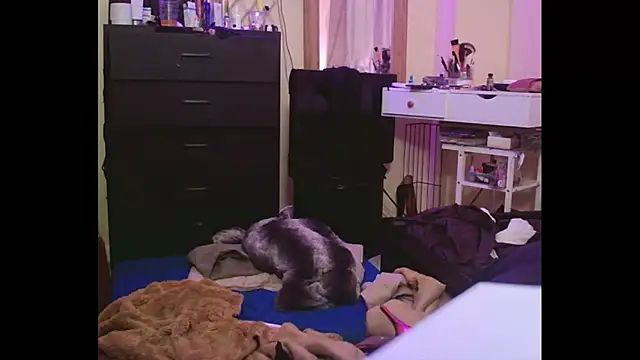 Snapshot of Mikela_Alexa chatting on 12-06-24, 07:15 Mikela Alexa online show from 12-06-24, 07:15