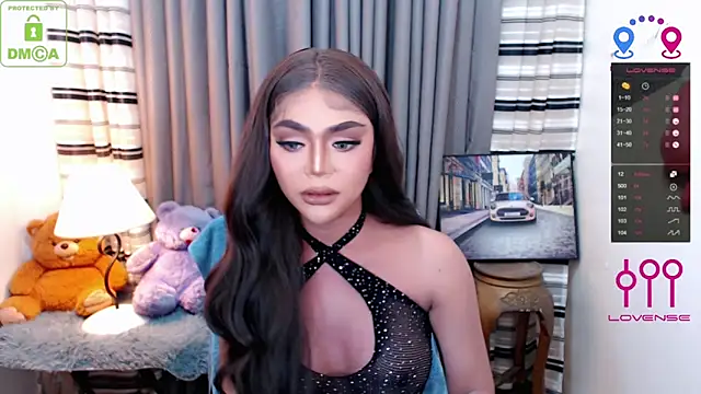 Fantacyoflove online show from 10-23-25, 12:09