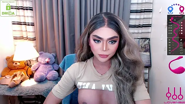 Fantacyoflove online show from 11-19-25, 10:21