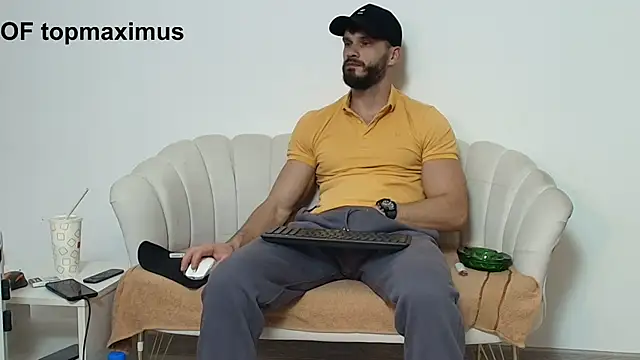 MauroTwin online show from 11-20-25, 06:19