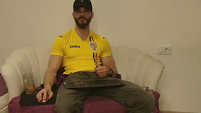 MauroTwin online show from 03-04-26, 06:37