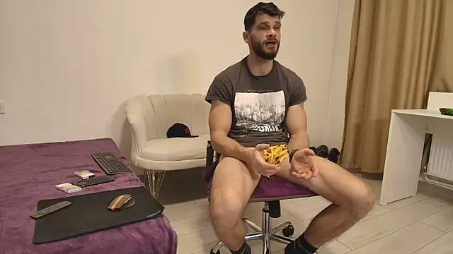 MauroTwin online show from 01-08-26, 06:03