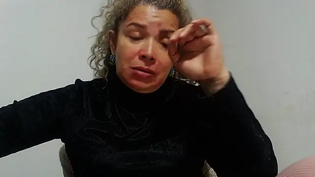 dalilasquirt1 online show from 10-31-25, 02:08