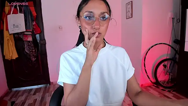Snapshot of adrena_10 chatting on 04-28-26, 08:24 adrena 10 online show from 04-28-26, 08:24