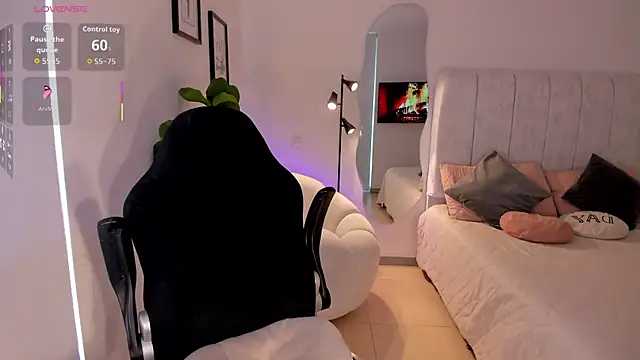 AmyWood online show from 03-28-26, 10:00