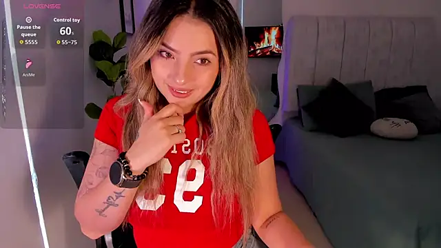 AmyWood online show from 07-06-26, 11:50