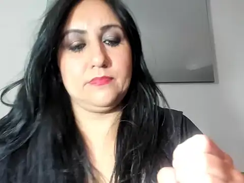 foxy-porn1 online show from 11-08-25, 07:17