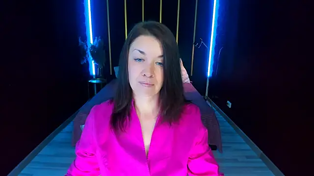 AnaMills online show from 06-14-26, 08:21