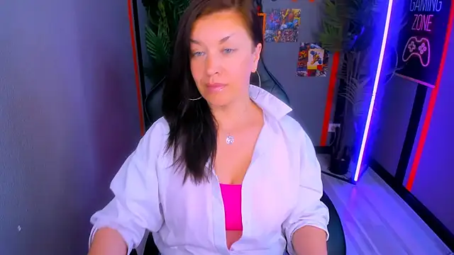 AnaMills online show from 07-04-26, 10:14