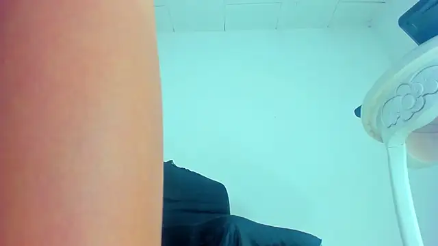 Snapshot of SEXYBABYGIRLTS chatting on 01-26-25, 06:48 SEXYBABYGIRLTS online show from 01-26-25, 06:48