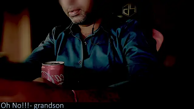 Snapshot of _x_rated_ chatting on 10-21-25, 06:40 x rated online show from 10-21-25, 06:40
