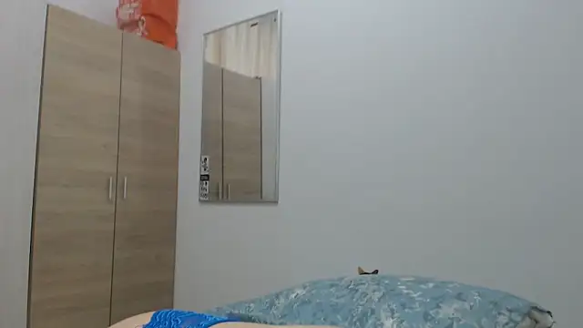 camilahot23 online show from 02-15-25, 08:56