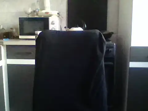 Snapshot of Katesweetkate chatting on 12-13-24, 02:05 Katesweetkate online show from 12-13-24, 02:05
