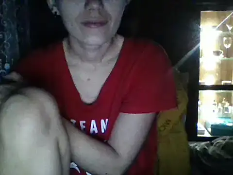Snapshot of Katesweetkate chatting on 02-14-25, 10:36 Katesweetkate online show from 02-14-25, 10:36