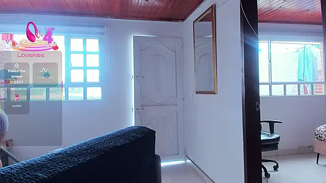 Arenne rouse online show from 11-26-25, 04:29