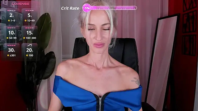 Snapshot of CindySw chatting on 04-24-26, 10:17 CindySw online show from 04-24-26, 10:17