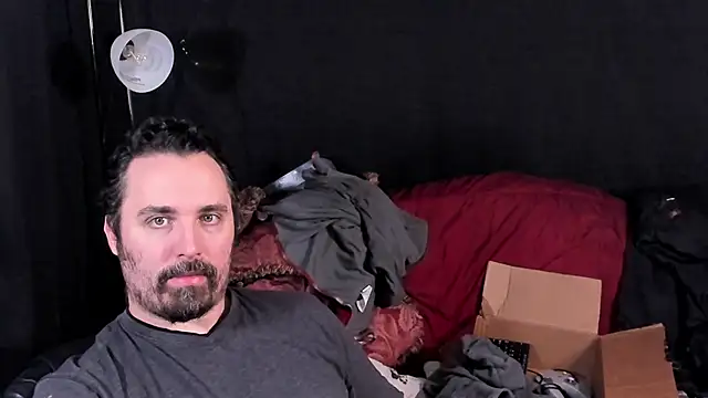 Metalstud online show from 12-01-25, 06:58