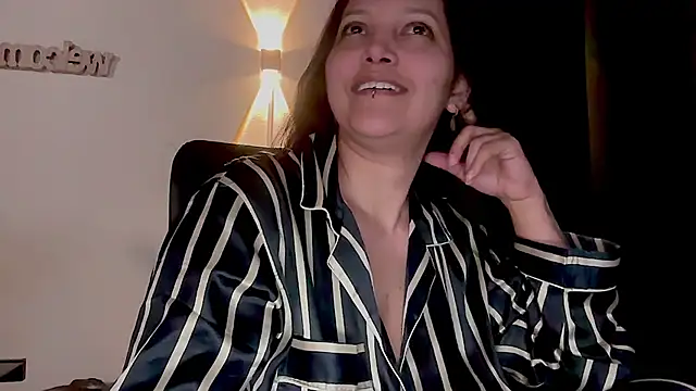 MarcellaGriffin online show from 07-12-26, 04:24