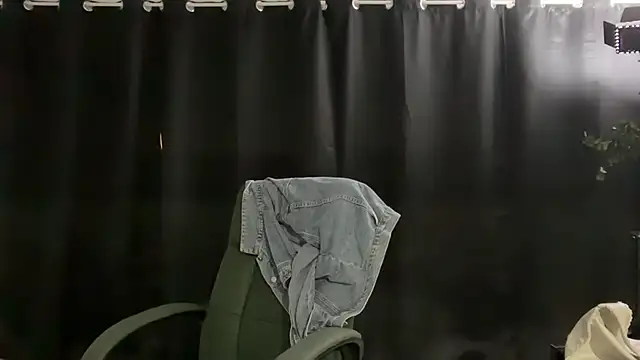 MarcellaGriffin online show from 09-10-25, 12:31